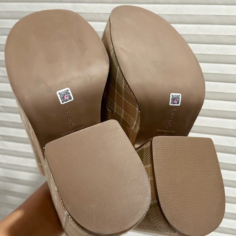 🌹LARROUDE🌹 Wanda Platform Mule In Neutral Plaid Raffia Size: 11